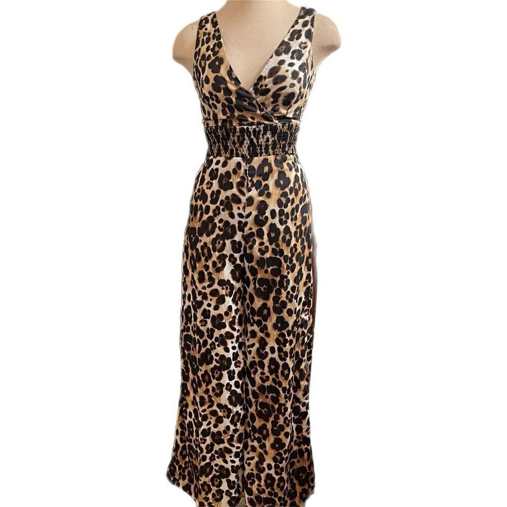 NWT Bebe Leopard Printed Smocked Detail Jumpsuit Size 0 New